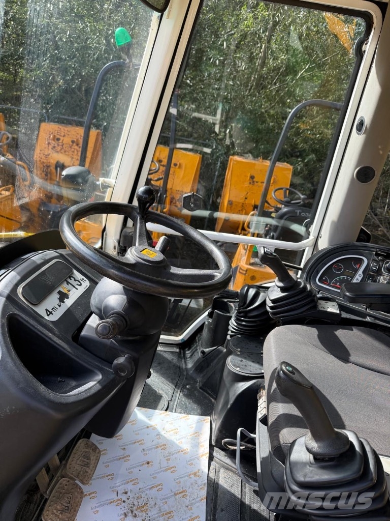 JCB 3CX Platinum Edition Backhoe