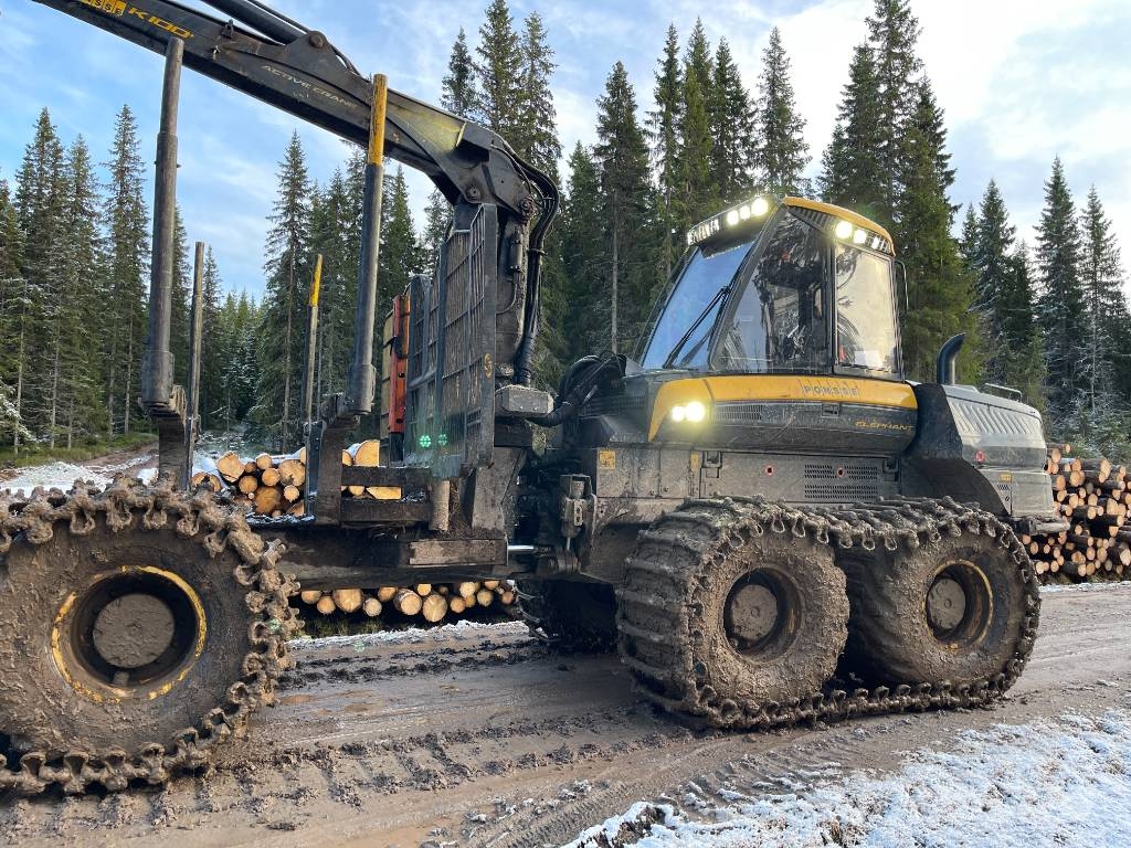 Ponsse ELEPHANT 8W Vyvážecí traktory