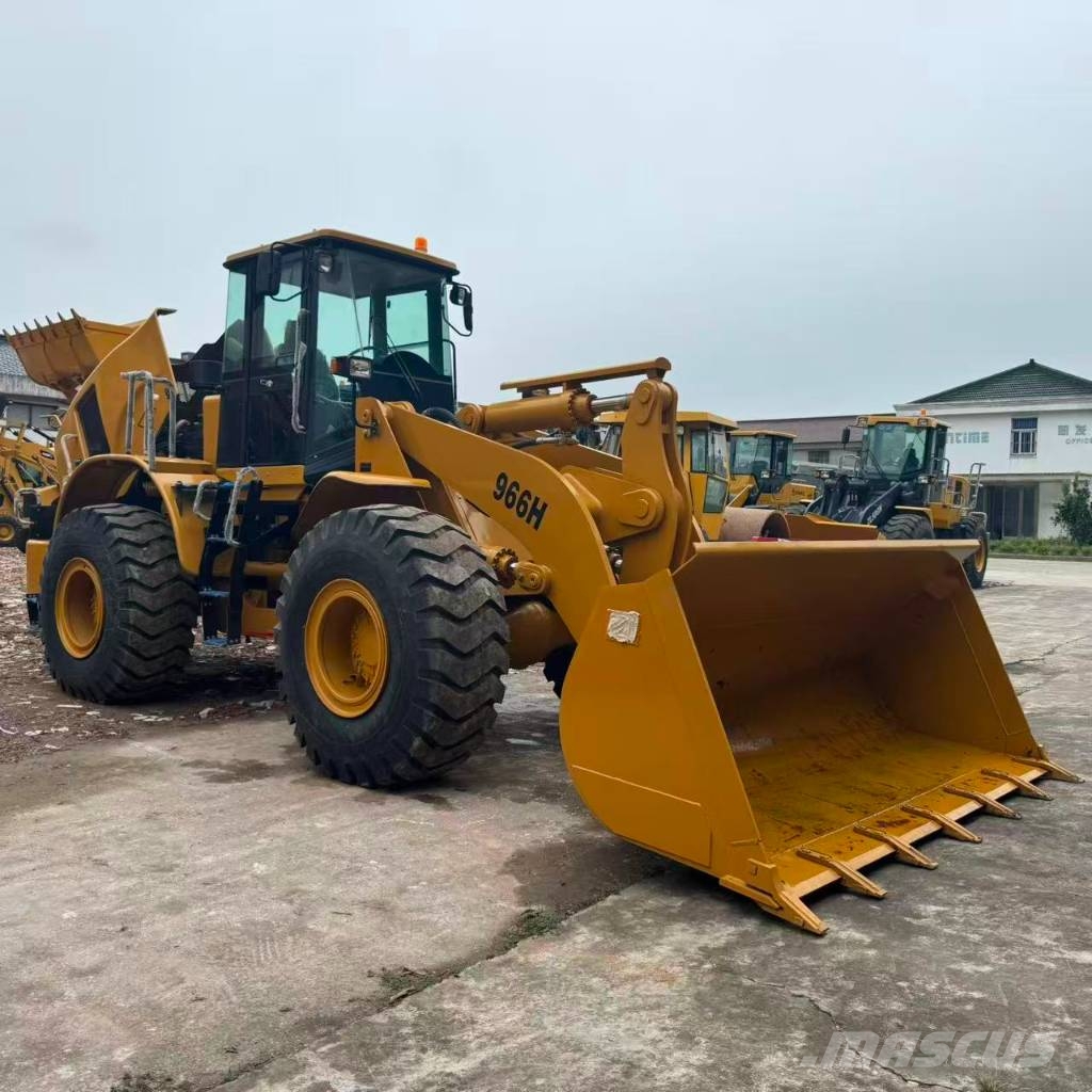 CAT 966H Kolesni nakladalci