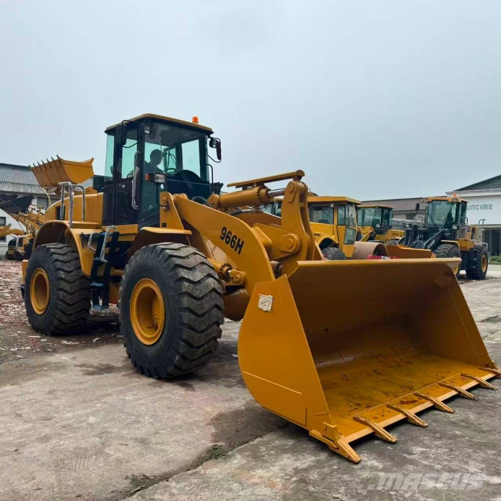 CAT 966H Kolesni nakladalci