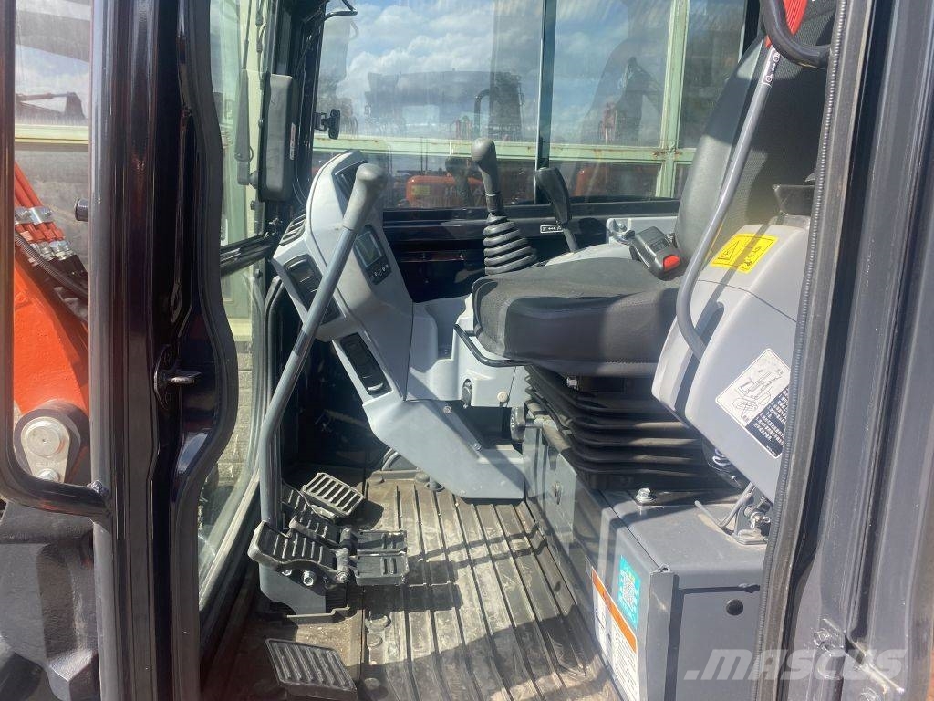 Kubota KX 163-5 Bageri guseničari