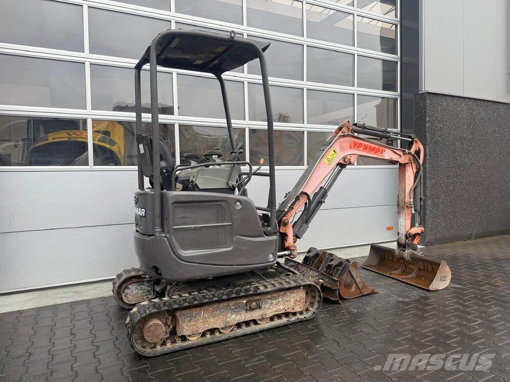 Yanmar Vio17 حفارات صغيرة أقل من 7 طن (حفارات صغيرة)