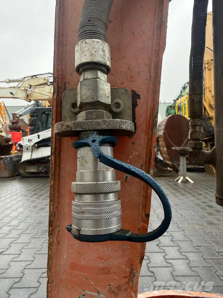Yanmar Vio17 حفارات صغيرة أقل من 7 طن (حفارات صغيرة)