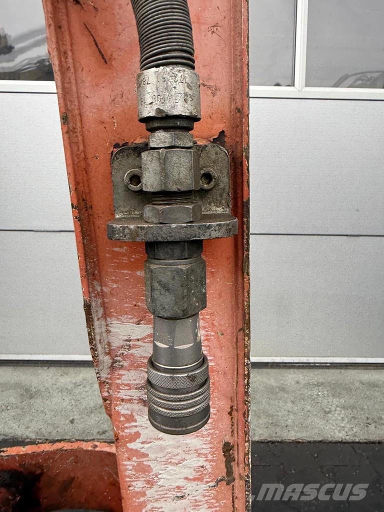 Yanmar Vio17 حفارات صغيرة أقل من 7 طن (حفارات صغيرة)