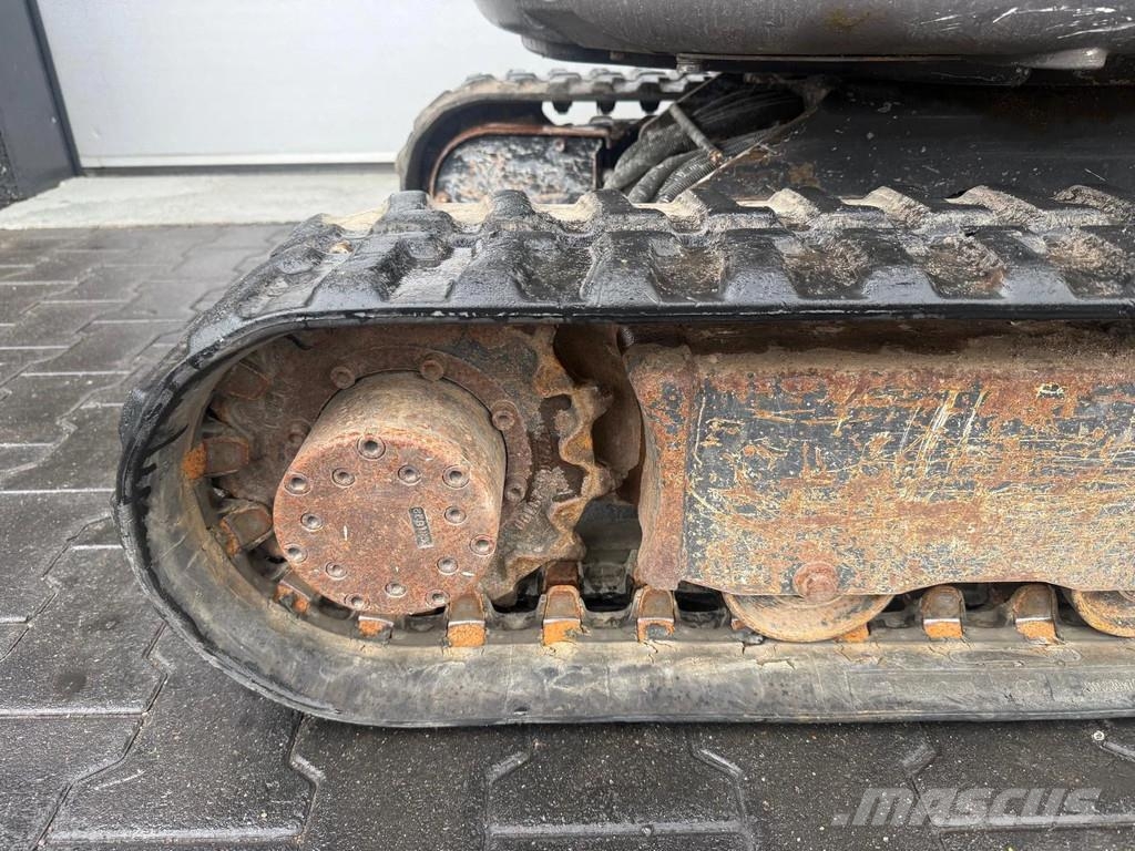 Yanmar Vio17 حفارات صغيرة أقل من 7 طن (حفارات صغيرة)