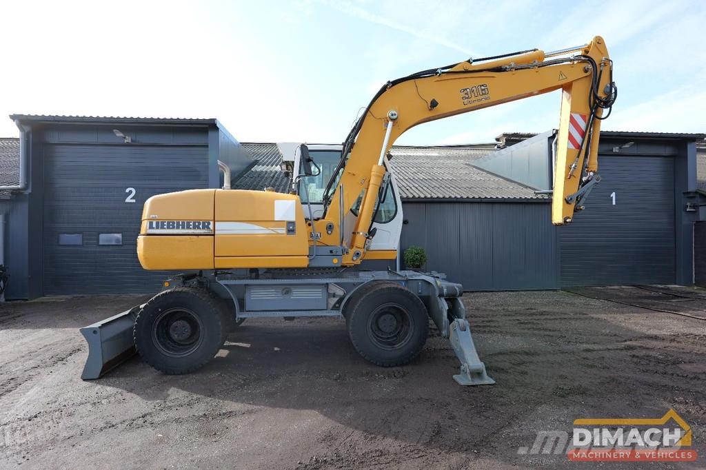 Liebherr A316 LITRONIC Mono boom - blade + outriggers - air Special excavators