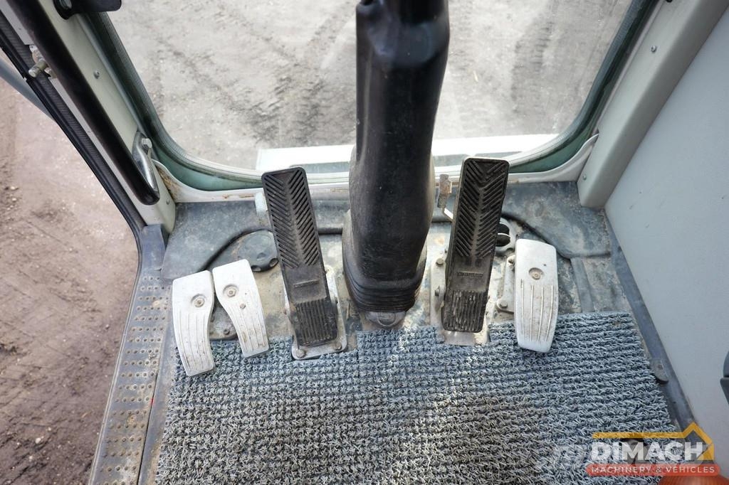 Liebherr A316 LITRONIC Mono boom - blade + outriggers - air Special excavators
