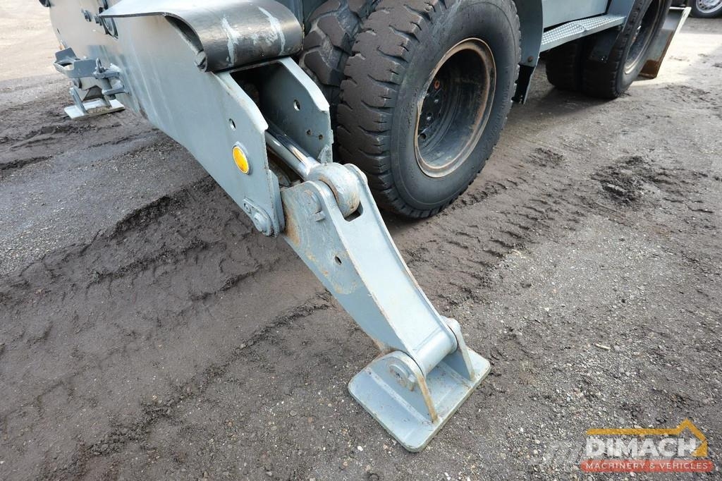Liebherr A316 LITRONIC Mono boom - blade + outriggers - air Specialūs ekskavatoriai