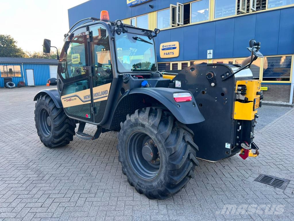 New Holland TH 7.42 Elite Teleskoplastere for Landbruk