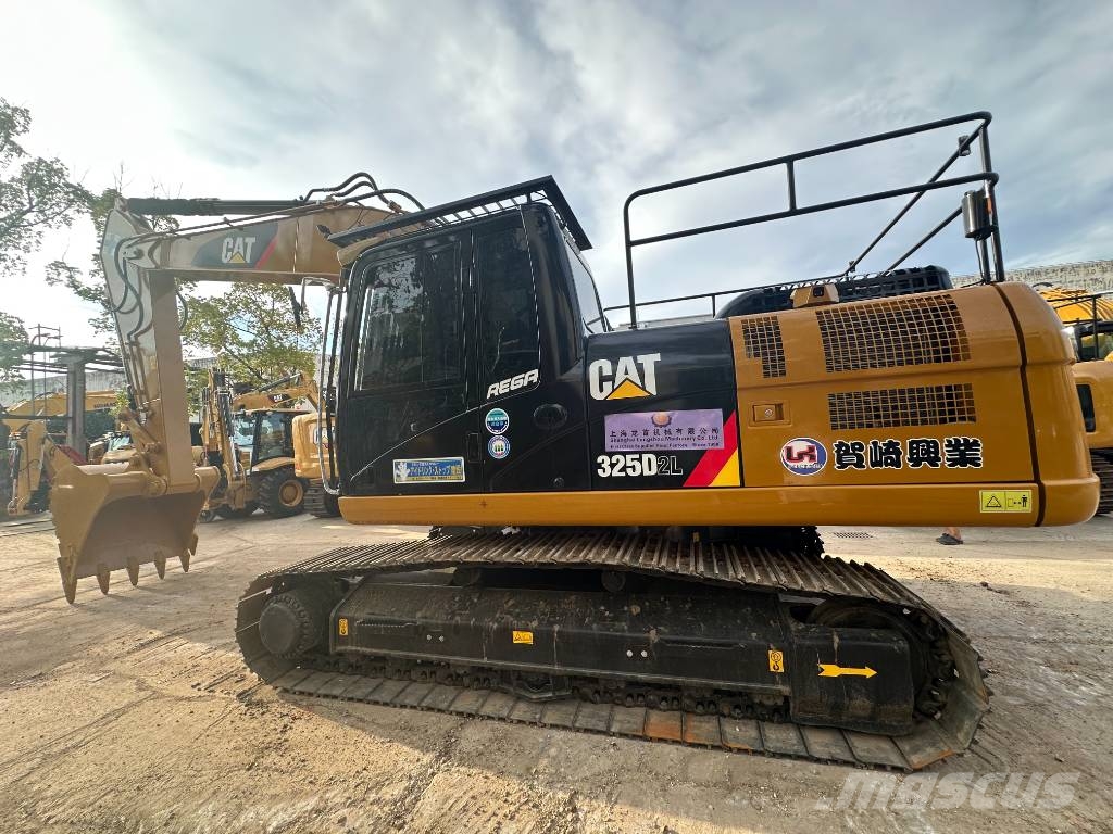 CAT 325D2L 3000 units excavators in stock Crawler excavators