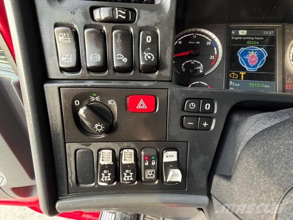 Scania R 480 8x4*4 FOR SALE AS CHASSIS / RETARDER Kamioni-šasije