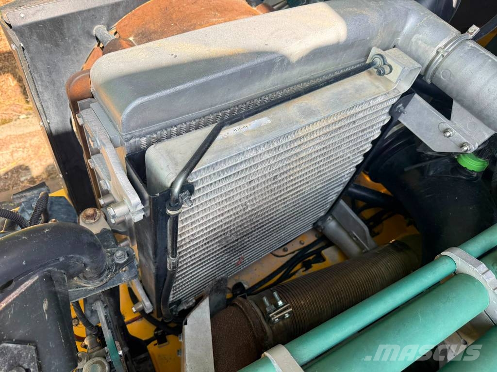 Volvo A 25 E Dumper - Knickgelenk