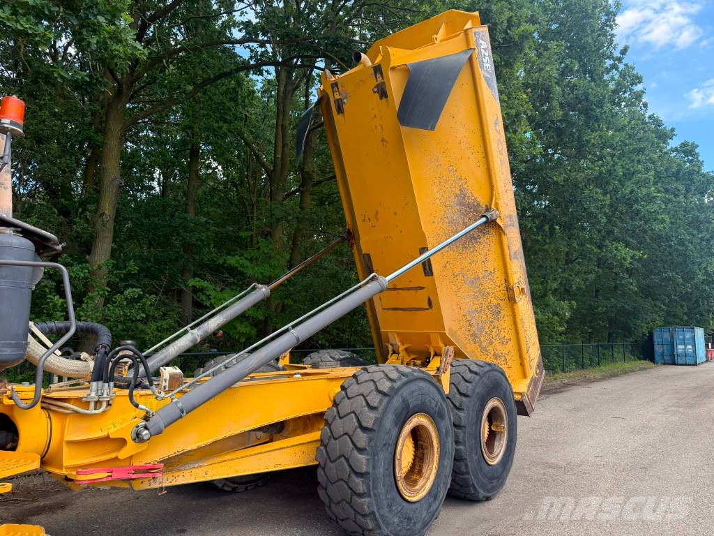 Volvo A 25 E Dumper - Knickgelenk