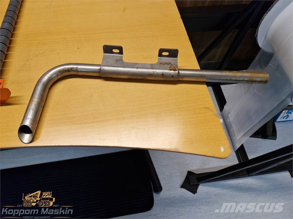 Timberjack / John Deere RE252823 Transmission
