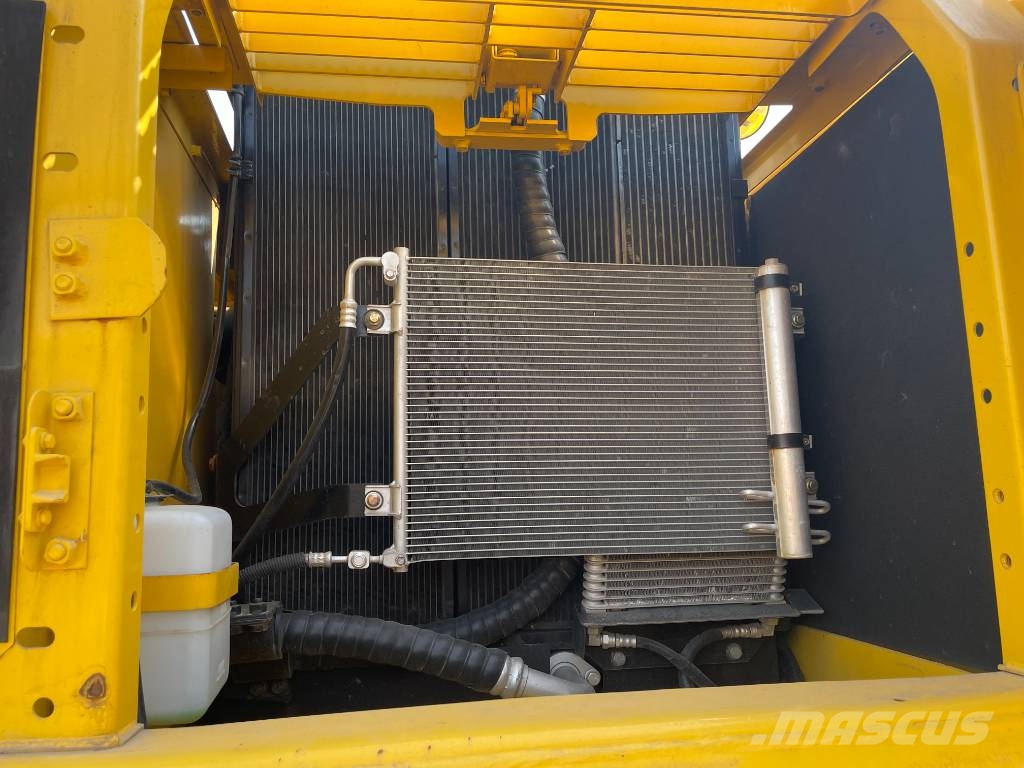 Komatsu PC 210 Rupsgraafmachines