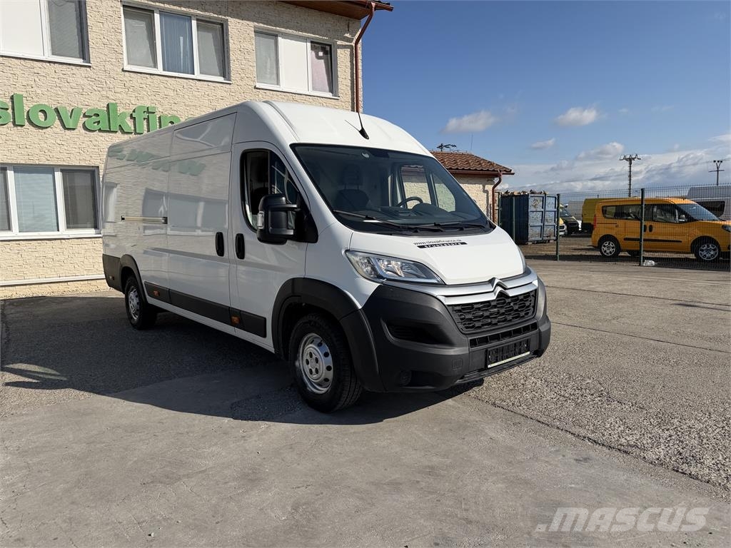 Citroën Jumper VIN 817 Furgonetas cerradas