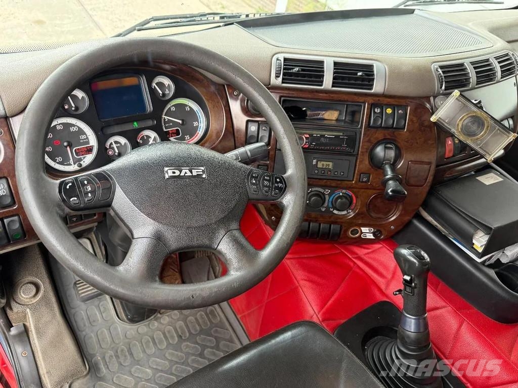 DAF CF 85.460 8X2 EURO 5 - HMF 2620 K4 + FJ600 K4 + RE Camiones polibrazo