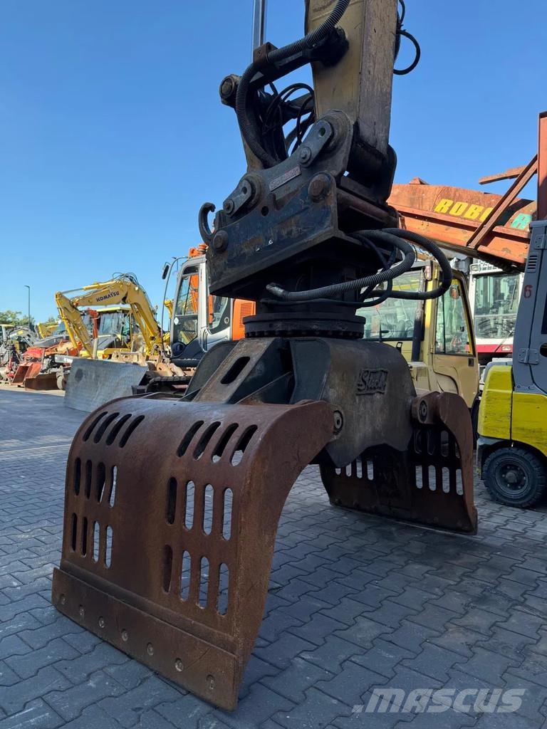 CAT 319D Pásová rýpadla