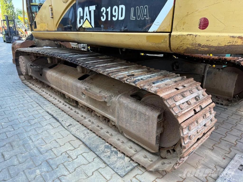CAT 319D Pásová rýpadla