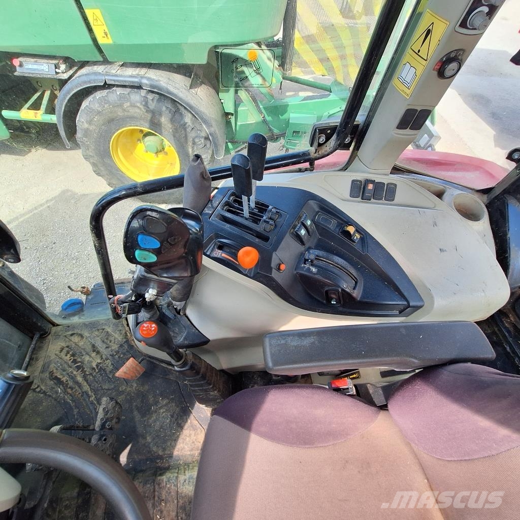 Massey Ferguson 4709 トラクター