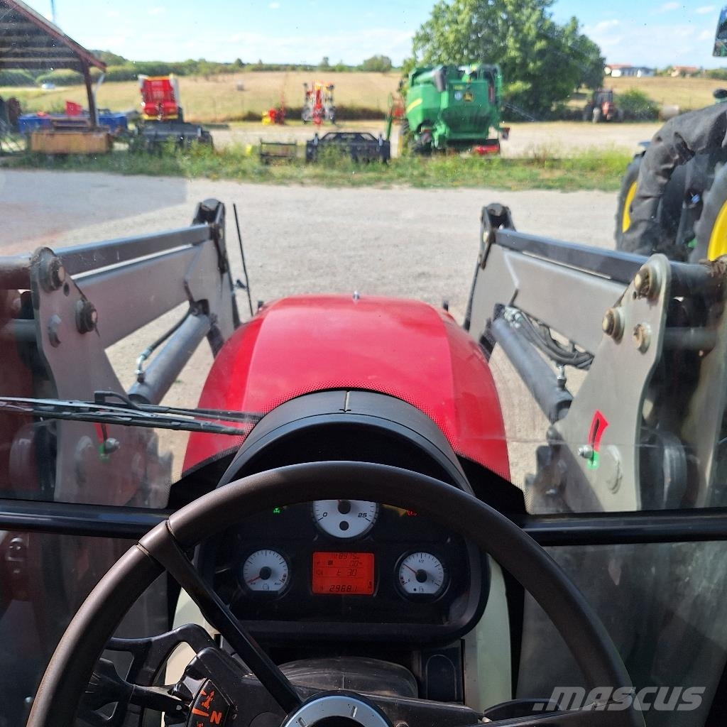 Massey Ferguson 4709 トラクター