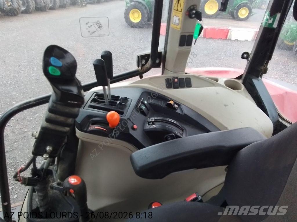 Massey Ferguson 4709 الجرارات