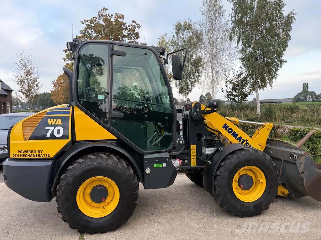 Komatsu WA70 WA 70-7 Wheel loaders
