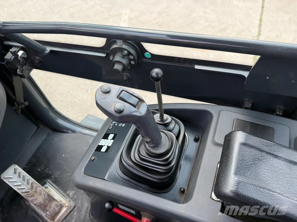 Komatsu WA70 WA 70-7 Wheel loaders