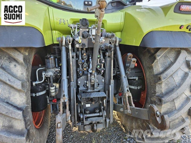 CLAAS 650 ARION CEBIS HEXASHIFT Traktori