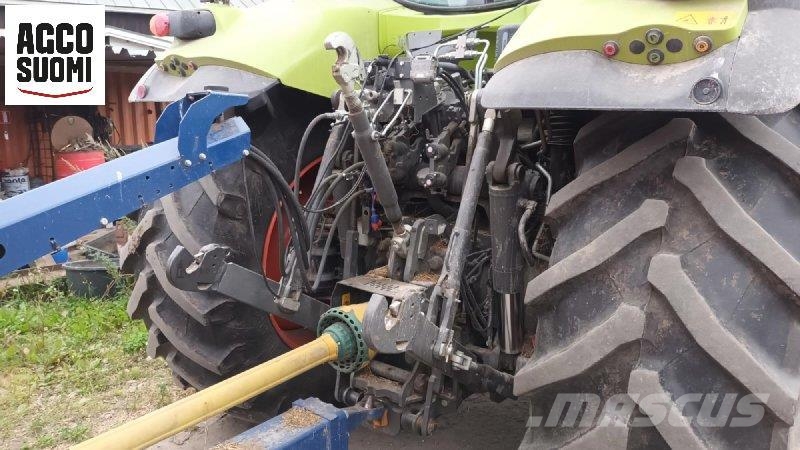 CLAAS 850 AXION HEXASHIFT Traktori