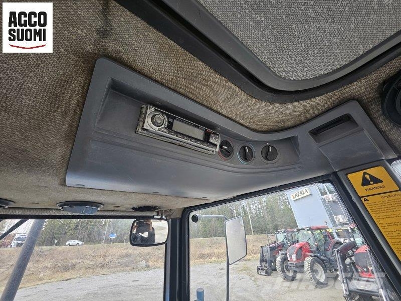 Ford 8340 SLE Traktori