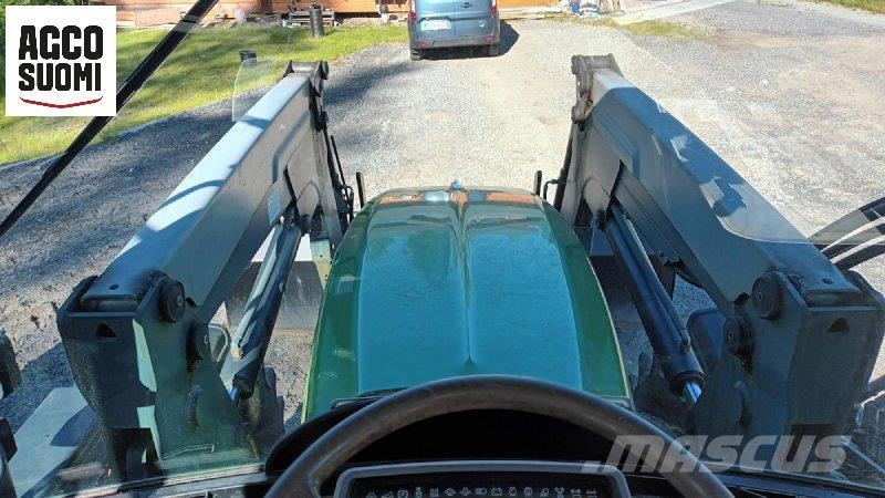 John Deere 6230 Traktory