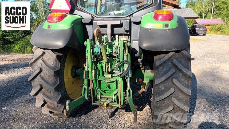 John Deere 6230 Traktory