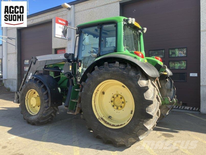 John Deere 6630 PREMIUM Tractoare