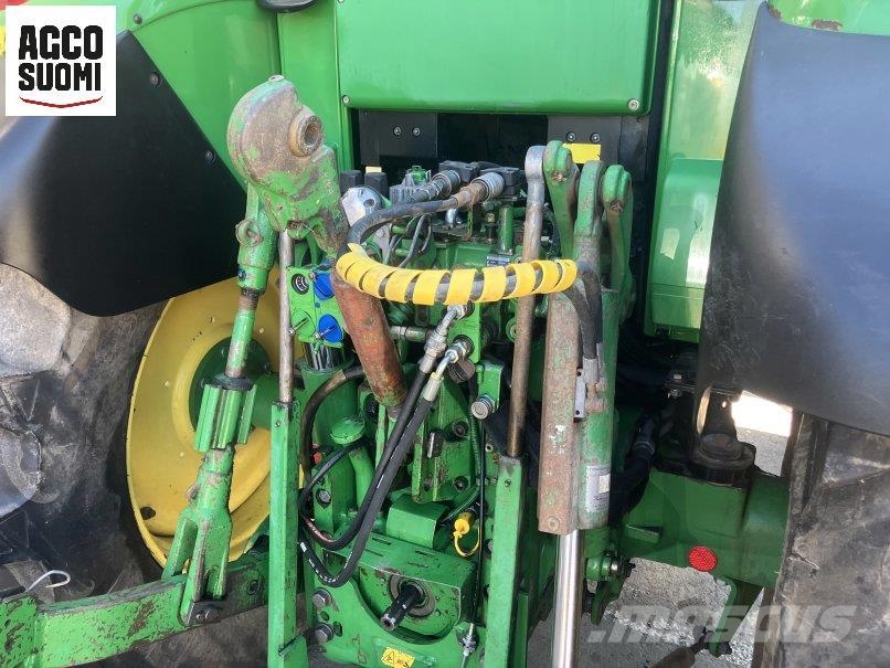 John Deere 6630 PREMIUM Tractoare