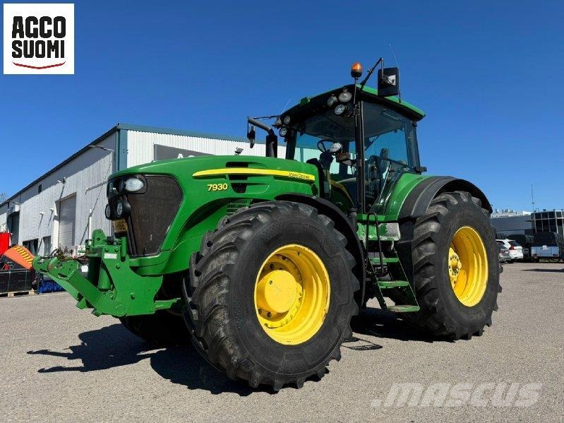John Deere 7930 Tractors