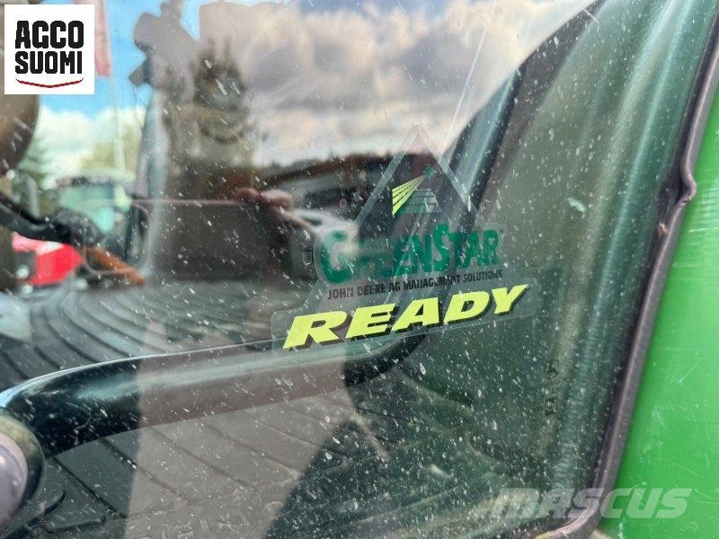 John Deere 7930 Traktorit