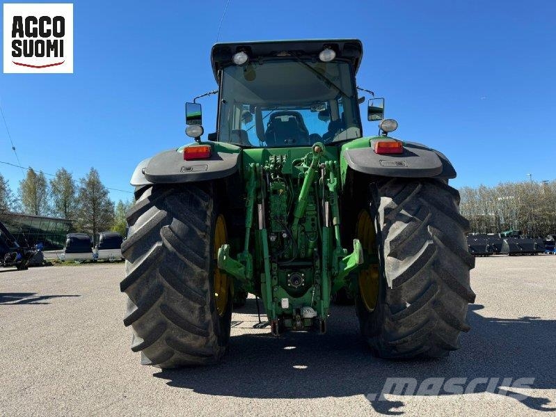 John Deere 7930 Tractors