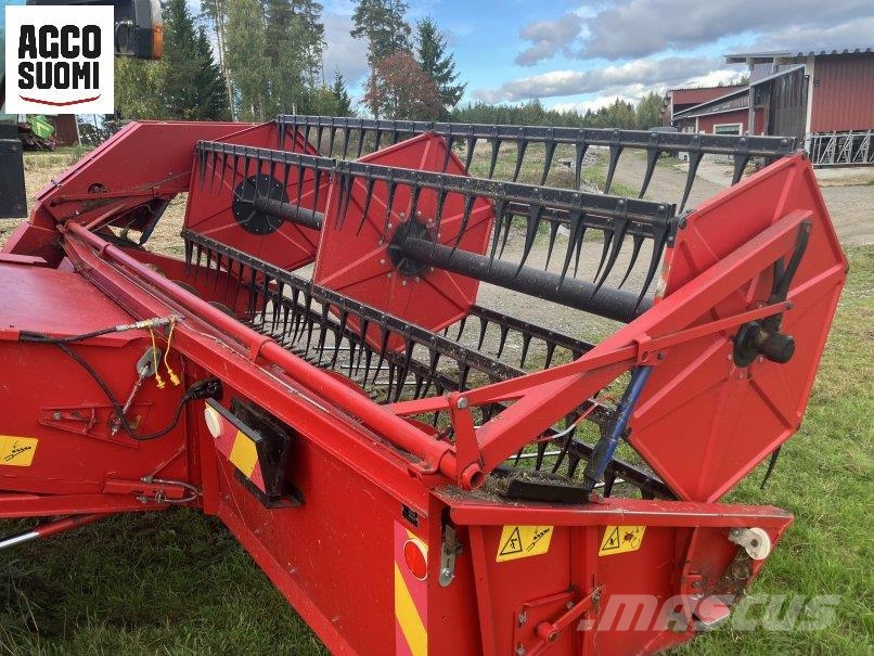 Massey Ferguson 23 HYDRO Teraviljakombainid