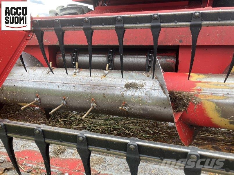 Massey Ferguson 23 HYDRO Teraviljakombainid
