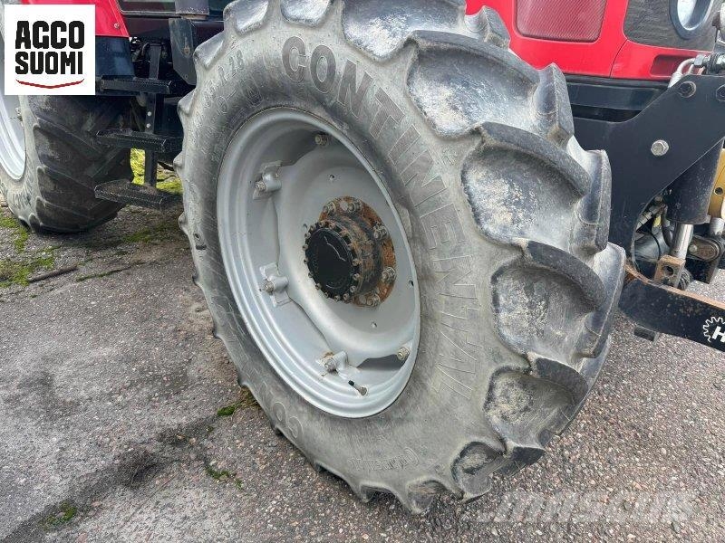 Massey Ferguson 5445 DYNA-4 Tractores