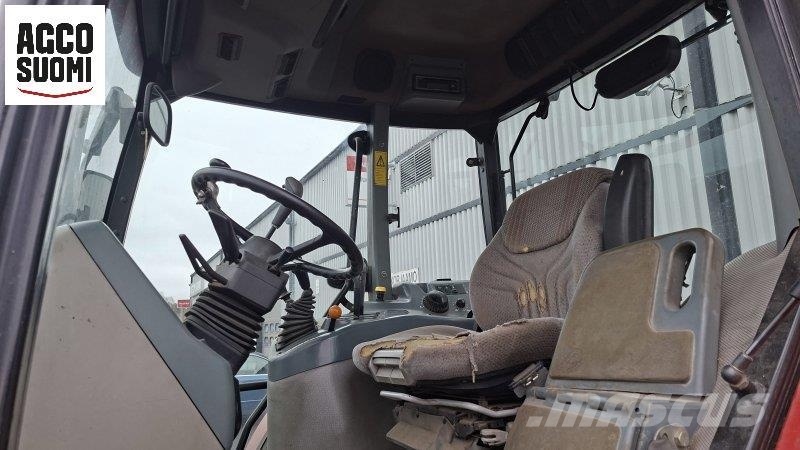 McCormick 115 MC Traktory