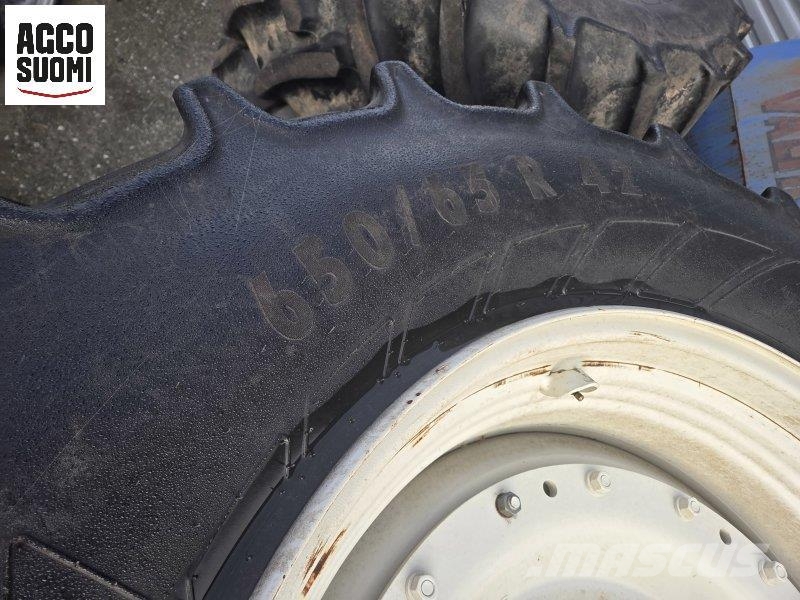 Mitas SST RENKAAT 650/65R42+AC65 600/65R28 säädettävät v Reifen