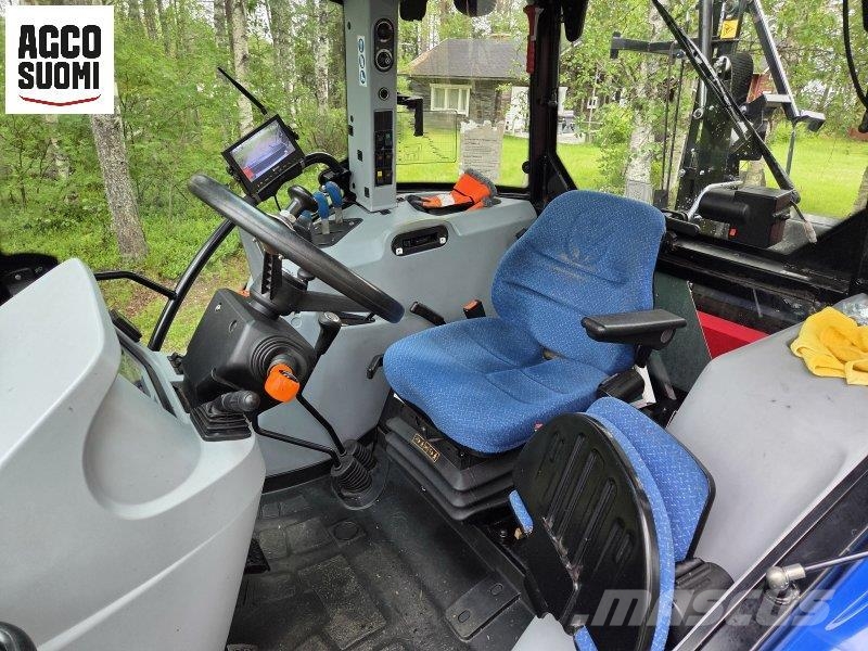 New Holland T5.115 TD トラクター
