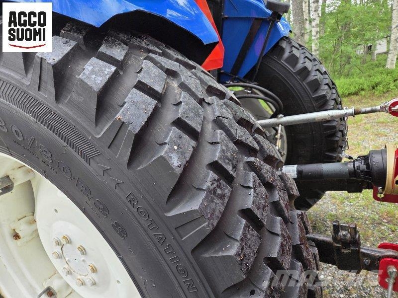 New Holland T5.115 TD トラクター