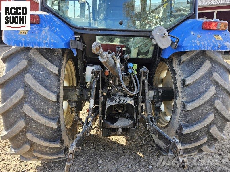 New Holland T5060 DC PS Traktori