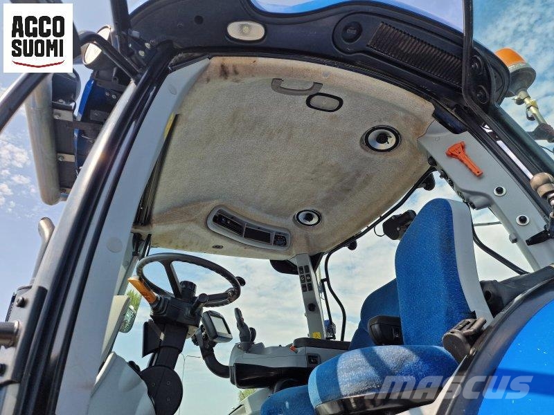 New Holland T7030 AUTOCOMMAND Traktorid