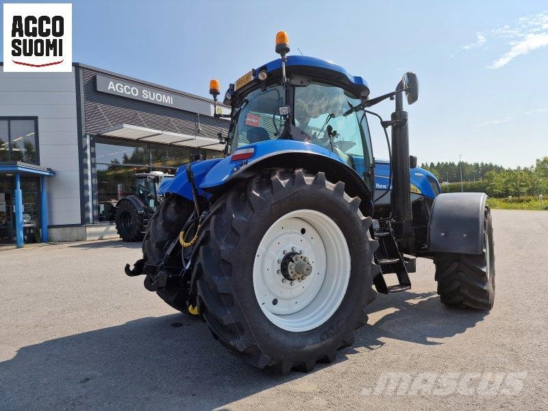 New Holland T7030 AUTOCOMMAND Traktorid