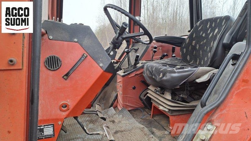 Valmet 705 -2 Tratores