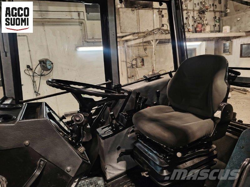 Valtra 605 Ciągniki rolnicze